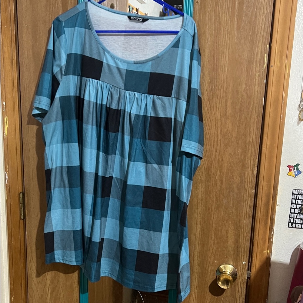 BloomChic Blue and Black Checkered Tunic Top